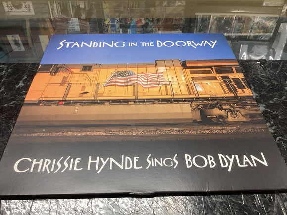 CHRISSIE HYNDE - STANDING IN THE DOORWAY: CHRISSIE HYNDE SINGS BOB DYLAN LP