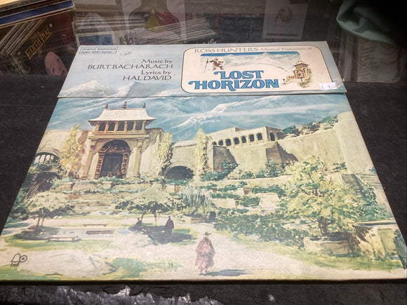 LOST HORIZON SOUNDTRACK…BACHARACH / DAVID…(1973)…Envelope/Gatefold & Inner