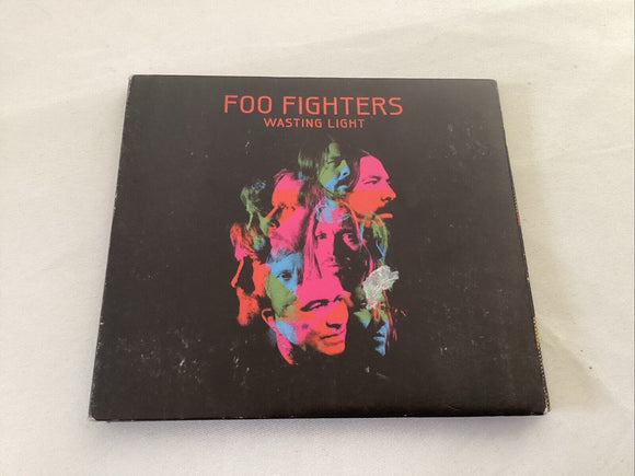 Foo Fighters : Wasting Light - CD (2011) Power Pop / Stadium Rock / Grunge
