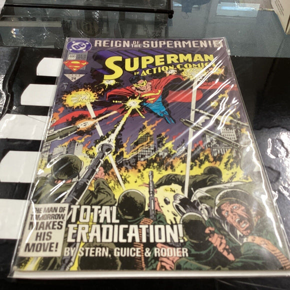 Action Comics #690 Superman DC Comics 1993 Sent In A Cardboard Mailer